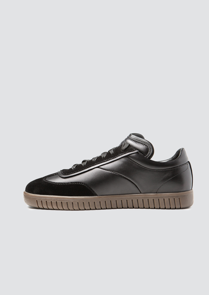 Men's black leather sneakers 4633-5-10 B.Krep